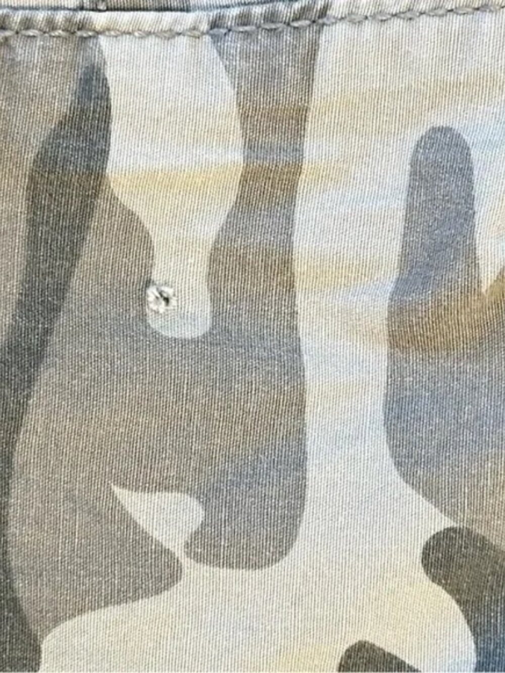 Social Standard Women's Camouflage Chino Shorts Cuff Gray Size L Relaxed - Picture 9 of 15
